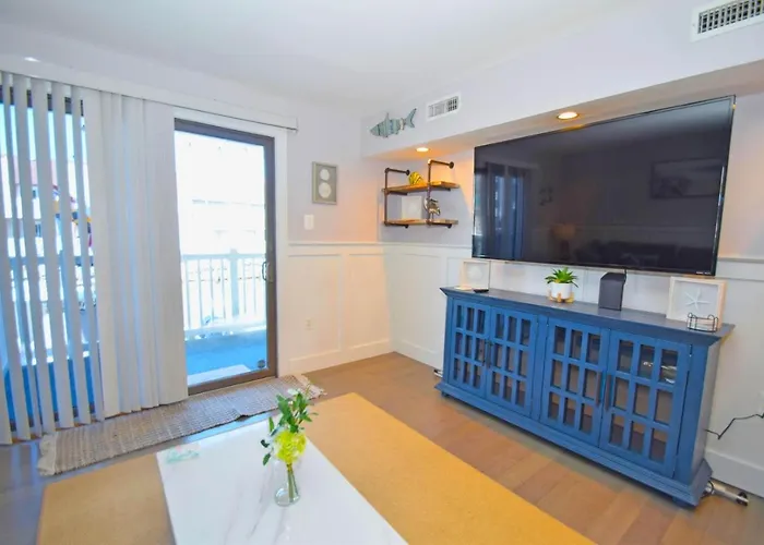 Apartment The Chateau 101b Ocean City