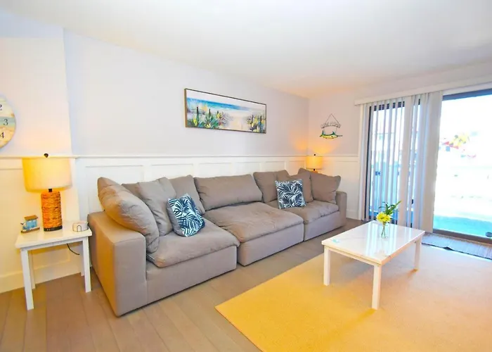 Apartment The Chateau 101b